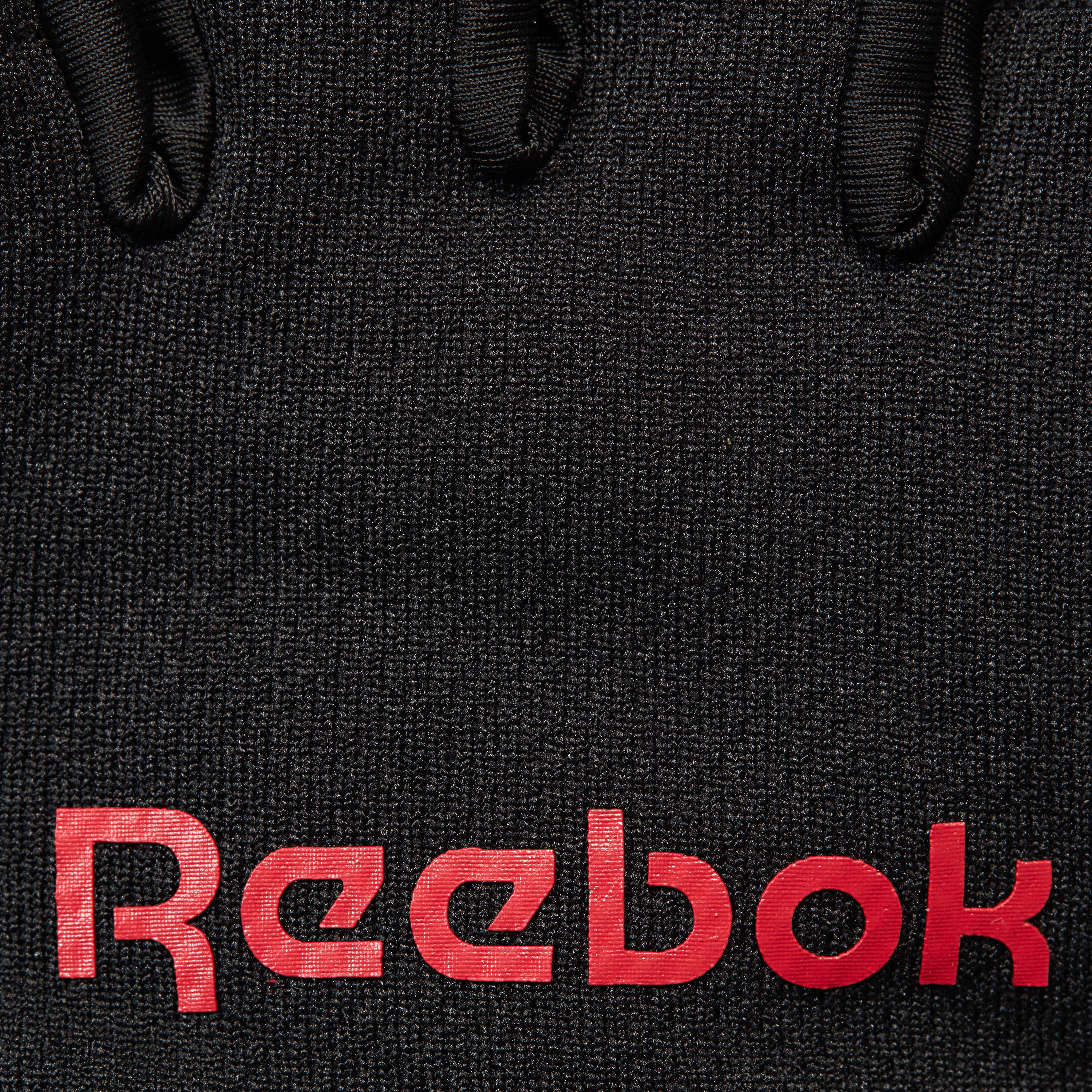 Reebok Classic Fitness Gloves Red logo closeup